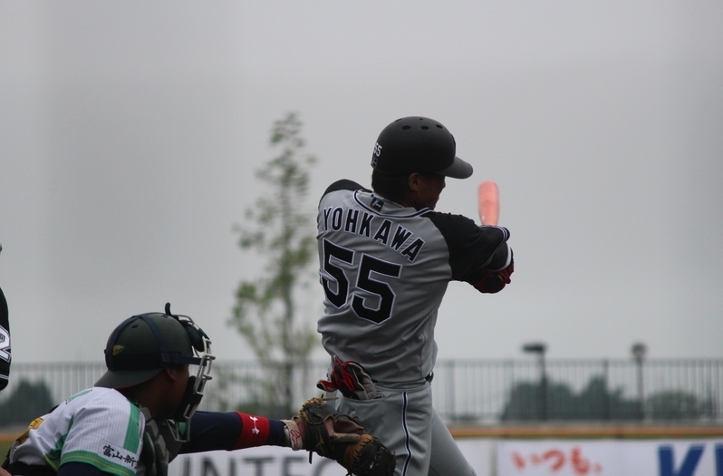 陽川選手は6回無死満塁で同点タイムリー。