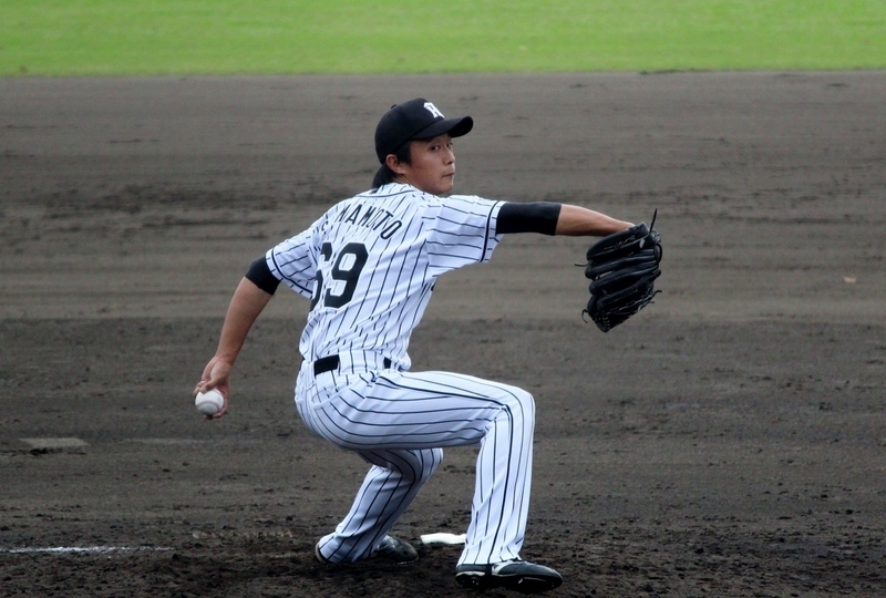 雨の影響もあり、島本投手は10日ぶりの3試合目の登板でした。
