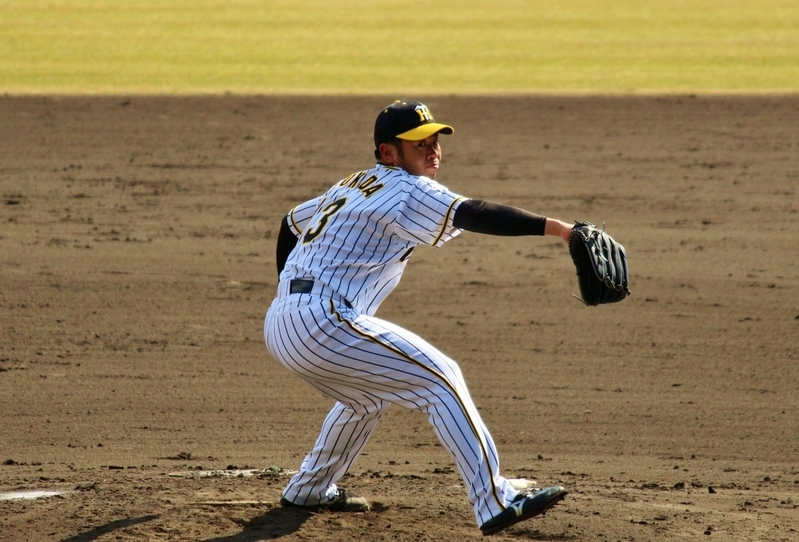 榎田投手は4回から２イニングを投げ、６安打１失点でした。