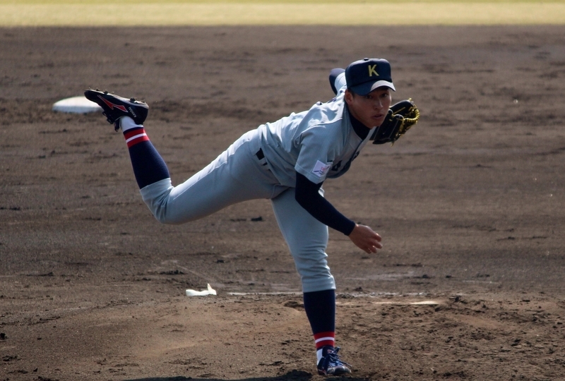 関西大学の山本隆広投手。2回を投げ1安打1失点でした。