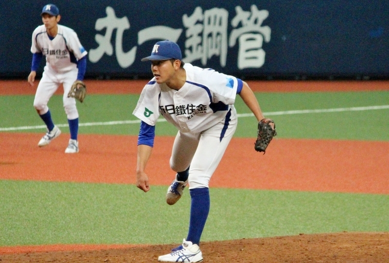 準決勝は、元DeNAの伊藤拓郎投手が先発。帝京で原口選手の2つ下でした。写真は7日。