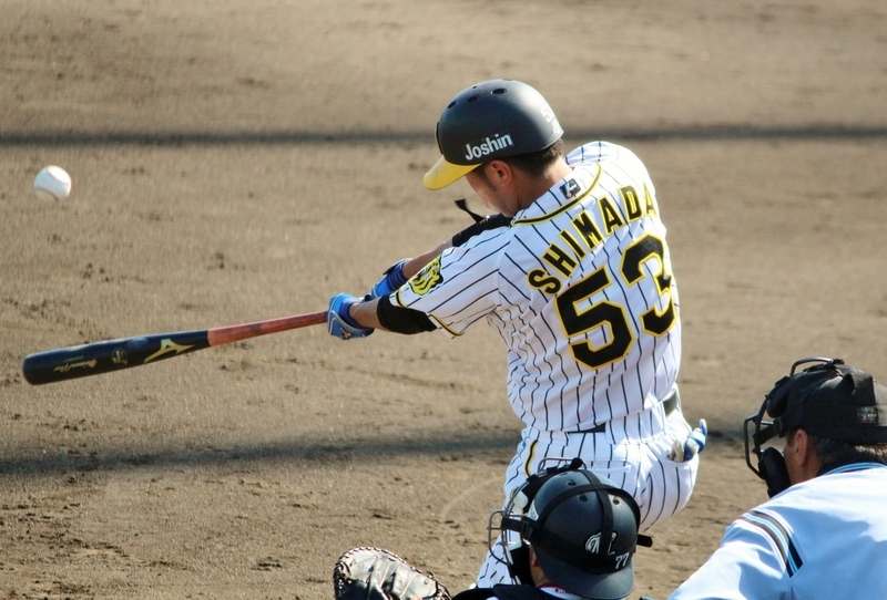 7回2死満塁で、走者一掃の右越え三塁打を放った島田選手。