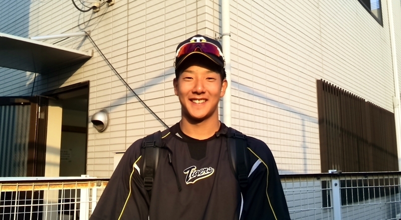 2014年4月9日、ルーキーの横田選手はファーム公式戦で初安打と初盗塁！