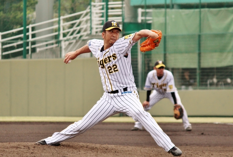 昨年4月23日の鳴尾浜、ウエスタン・ソフトバンク戦で6回に登板した藤川投手。