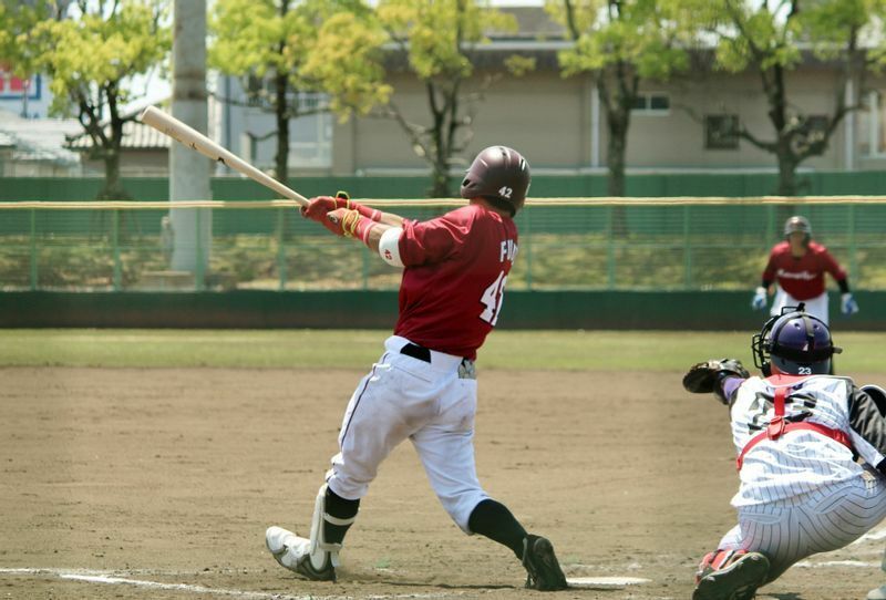 7回、山崎選手の内野安打と森田選手の左前打で作ったチャンスに、福田選手がタイムリー二塁打！コールド負けを免れた2点でした。