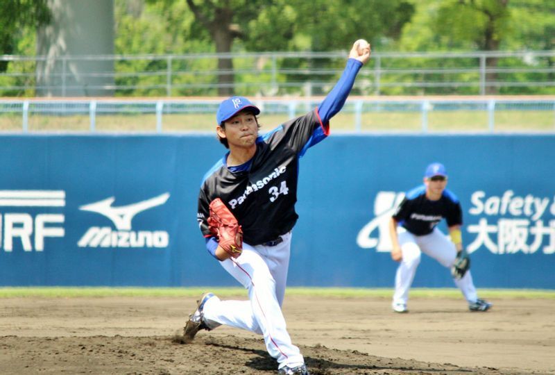 NTT西日本戦の先発は榎本投手。写真は6月2日、ニチダイ戦のマウンドです。