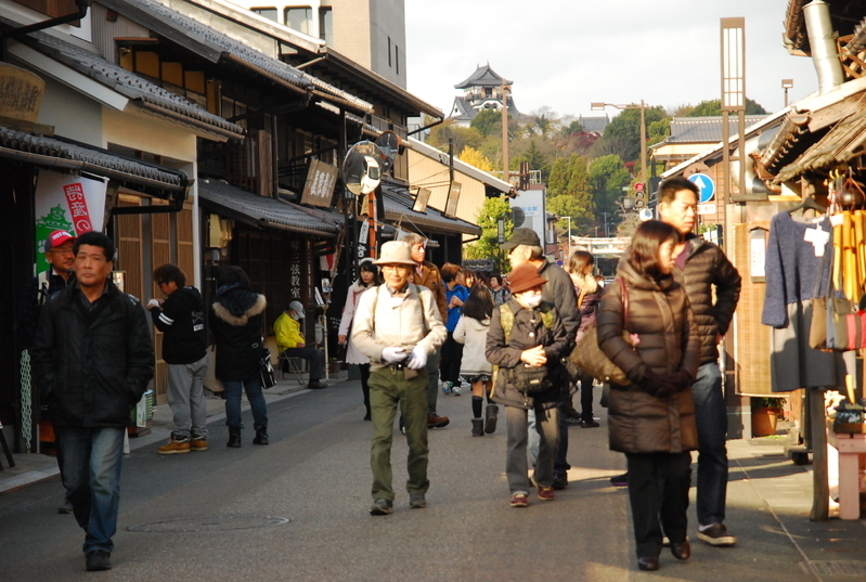 城下町の再生も来場者アップの大きな要因。犬山城へは名鉄で名古屋から約30分
