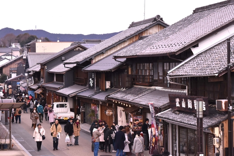 全国数ある“小京都”のひとつに数えられる犬山の城下町。飲食店を中心に、古い町家を活かした店舗がここ数年で急増している