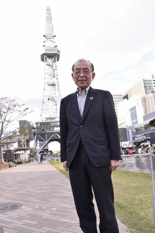 大澤和宏さんは名古屋テレビ塔完成時は中学3年生で「大きさに圧倒された」そう。NHK職員としての新人時代にも4年間、技術者としてテレビ塔に勤務。その思い入れがなければ存続はなかった(!?)