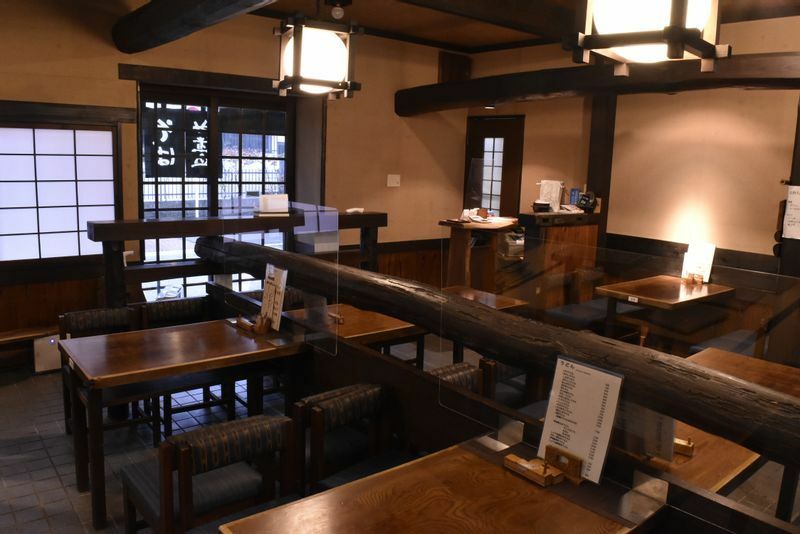 森田屋は明治21年頃の創業と伝わり、名古屋最古のうどん店との説も。場所は歴史散策ルート・文化のみちから徒歩圏内
