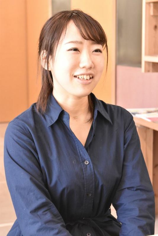 委員長の高野仁美さん。前職は業務用パンメーカー広報。喫茶店支援を目的とするプロジェクト「小倉トースト100変化」の発起人の1人としても奮闘。日本あんこ協会認定・あんバサダーとしてあんこの普及にも努める