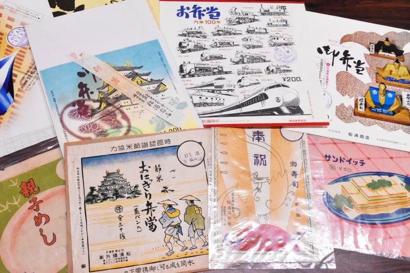 昭和初期のものをはじめ、松浦商店の弁当のかけ紙コレクション。“駅弁鉄”は“乗り鉄”と親和性が高く、熱心なコレクターもいるという