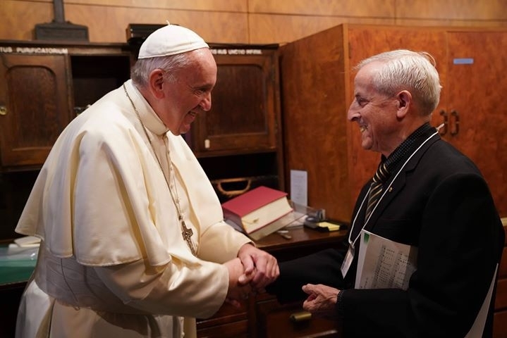 2019年11月24日教皇フランシスコとの接見（広島学院提供）