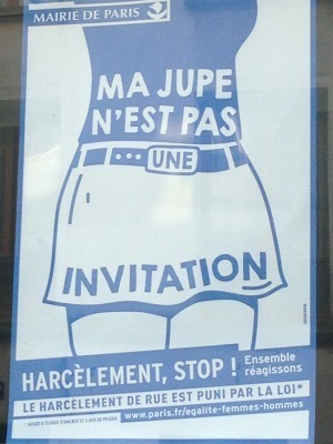 パリ市の公共の場でのセクハラ防止キャンペーンのポスター