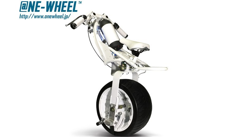 電動1輪車がいよいよ発売へ】バイクのような操縦性を楽しめる