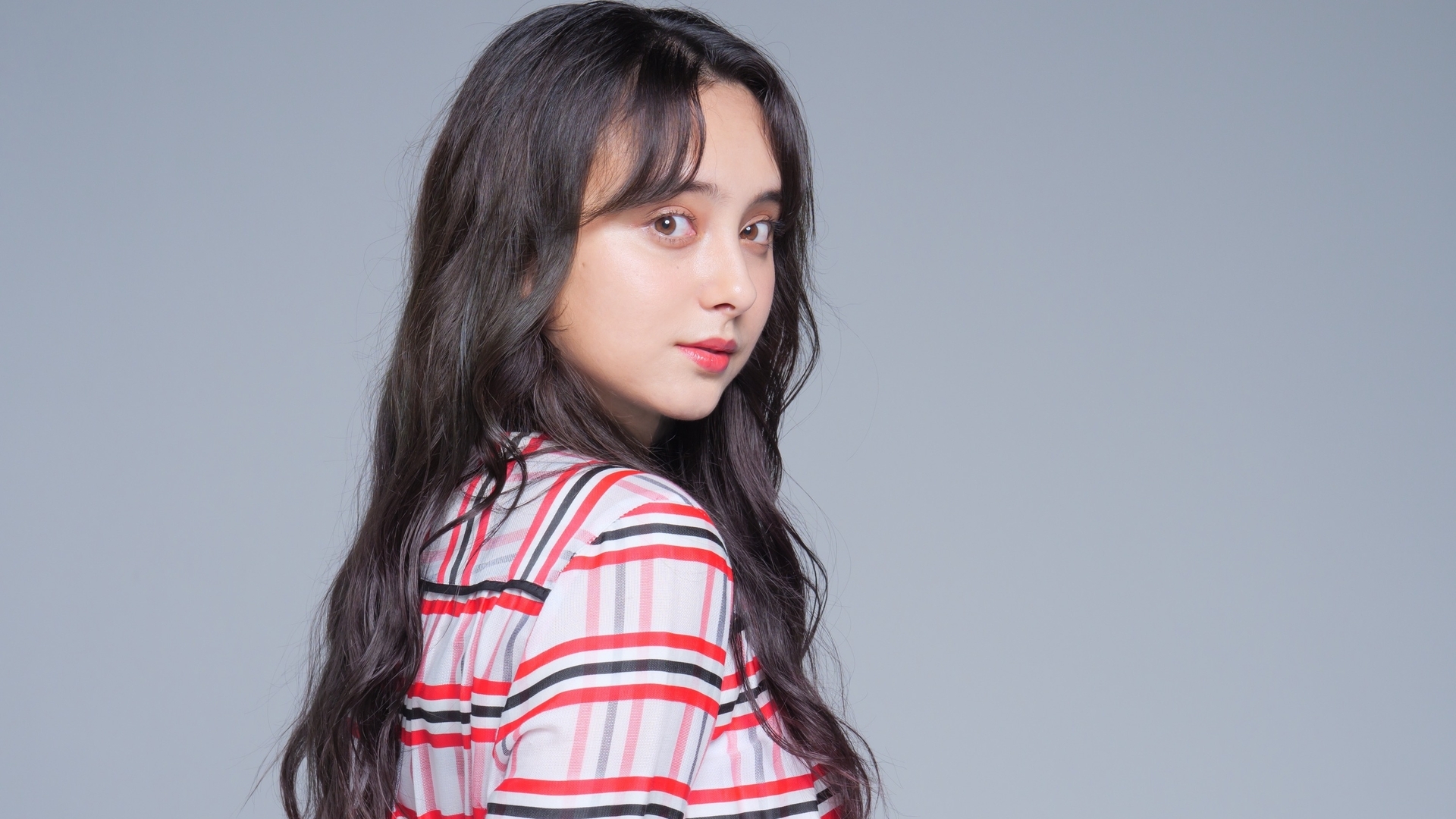 多方面で活躍する美形ハーフ 石田ニコルの30歳を迎えた体感 作った自分は代で取っ払いました 斉藤貴志 個人 Yahoo ニュース