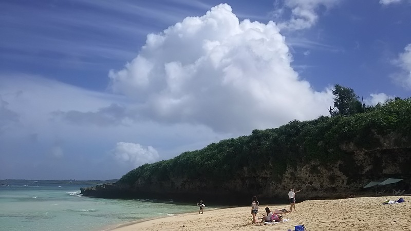 沖縄の夏空