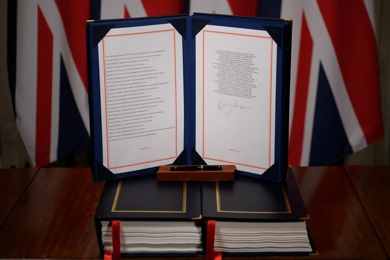 ２部あって双方が署名して、１部は英国で保管、１部はEUが保管。