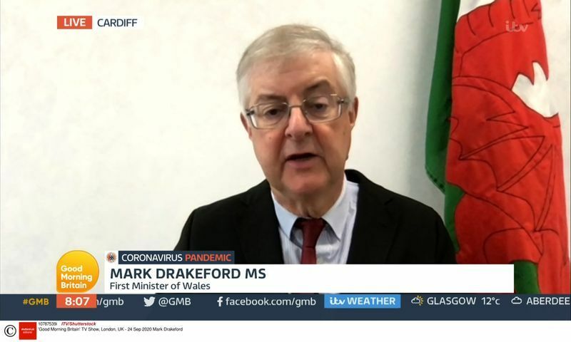 ウェールズ政府のトップ（主席大臣）マーク・ドレイクフォード。労働党所属。