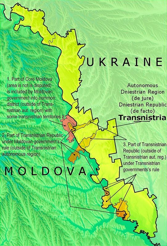 真ん中の黄色い部分、Transnistriaと書かれているのが、ロシアによる自称「沿ドニエストル共和国」である。実際はもっと色々入り組んでいる。Wikipedia英語版（Asybaris01作）より