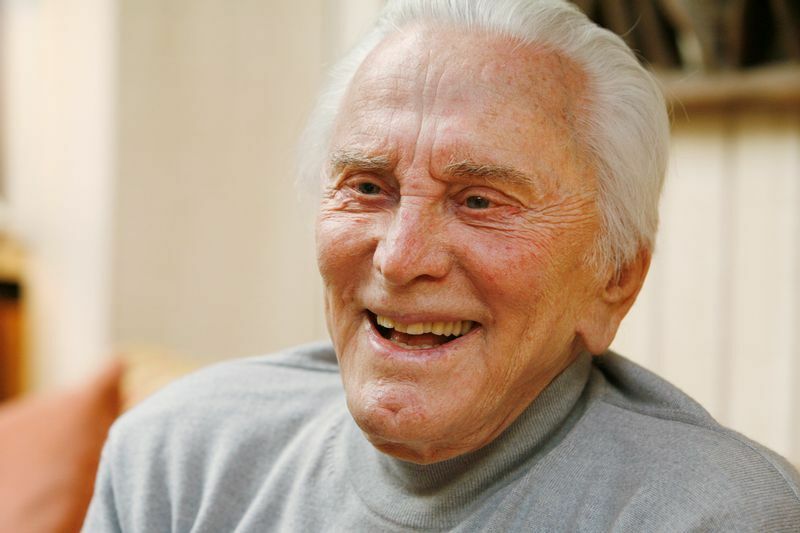 カーク・ダグラスは、今年2月、103歳で亡くなった