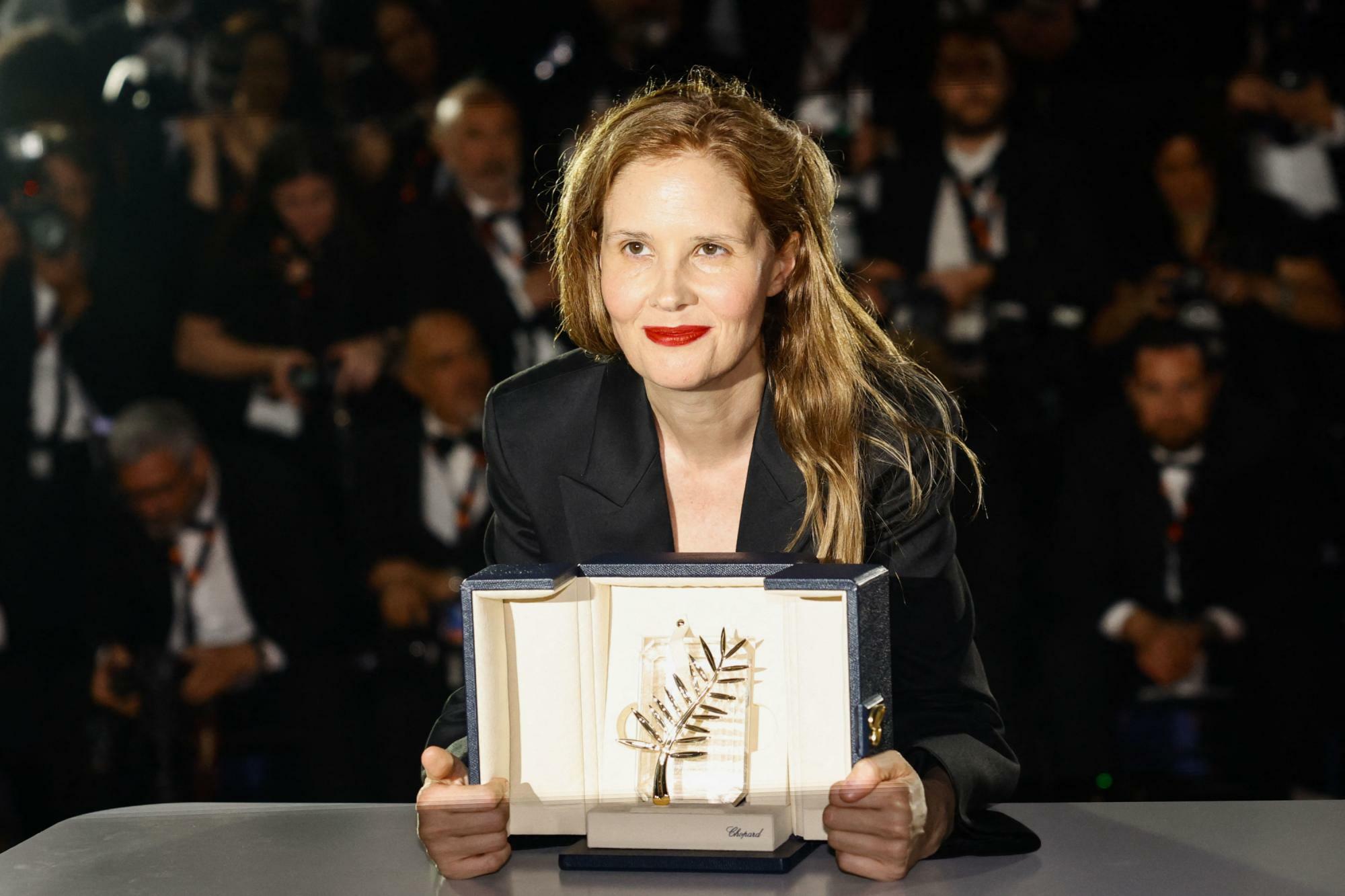 「落下の解剖学」でカンヌ映画祭の最高賞パルムドールを受賞したトリエ監督