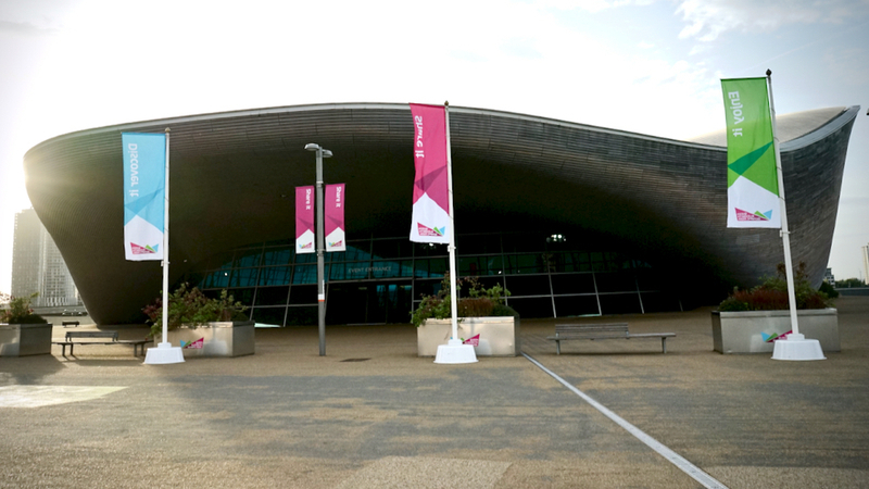 ザハ・ハディドによるロンドン・アクアティクスセンター外観。クイーンエリザベス・オリンピックパークの中心にある　筆者撮影
