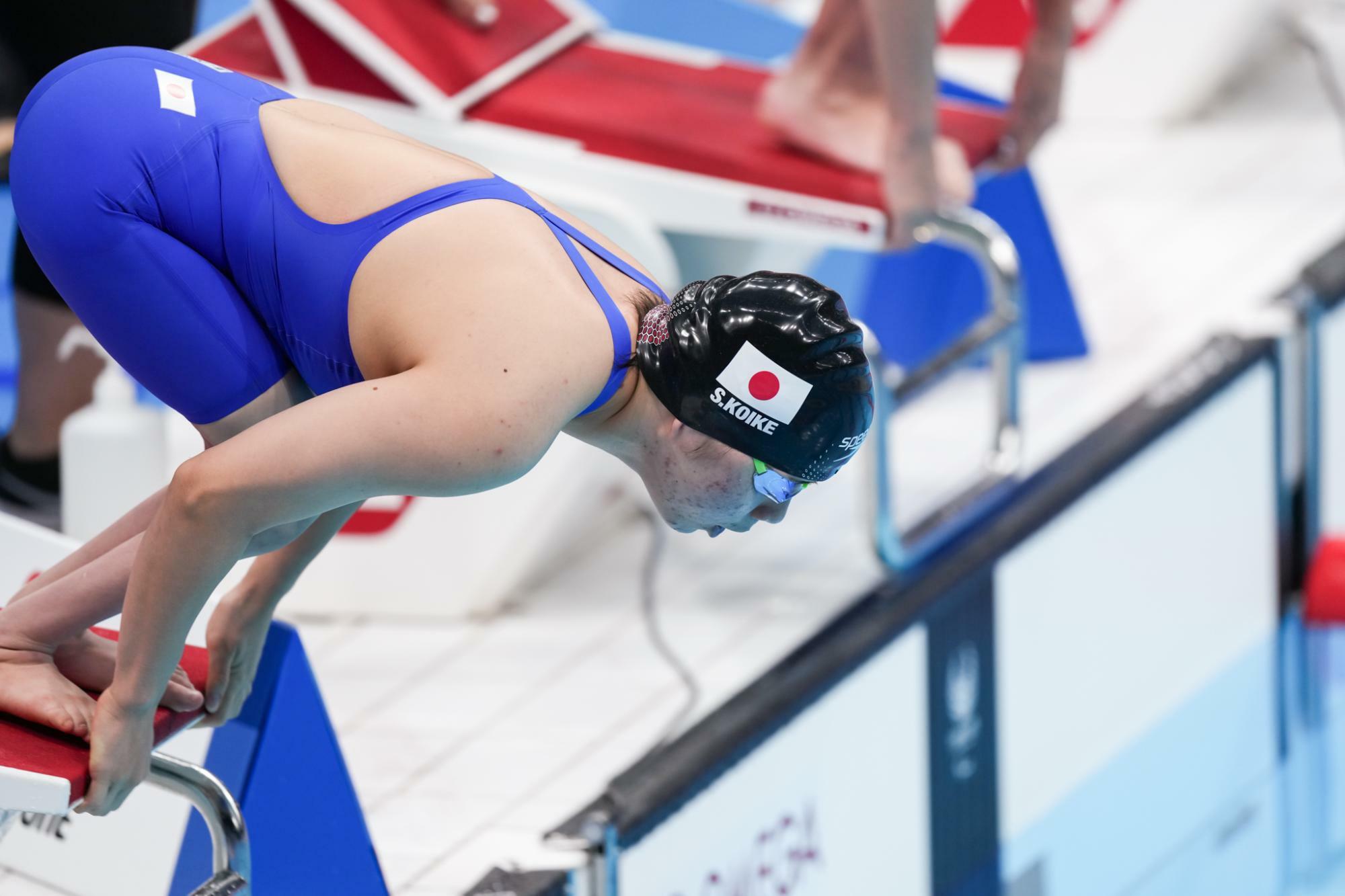 東京2020パラリンピックで女子400m自由形S7をスタートする小池さくら　写真・秋冨哲生