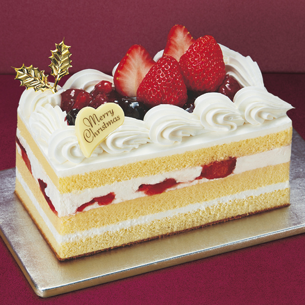 少人数向けの「3種のベリーショートケーキ」（税抜2200円）※画像提供／イオンリテール