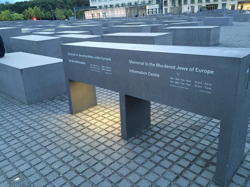 虐殺されたヨーロッパのユダヤ人のための記念碑（ベルリン）