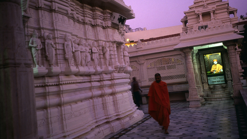 インド ポケモンgo 宗教施設で モンスターの卵 登場に菜食主義者が信仰への冒涜と提訴 佐藤仁 個人 Yahoo ニュース