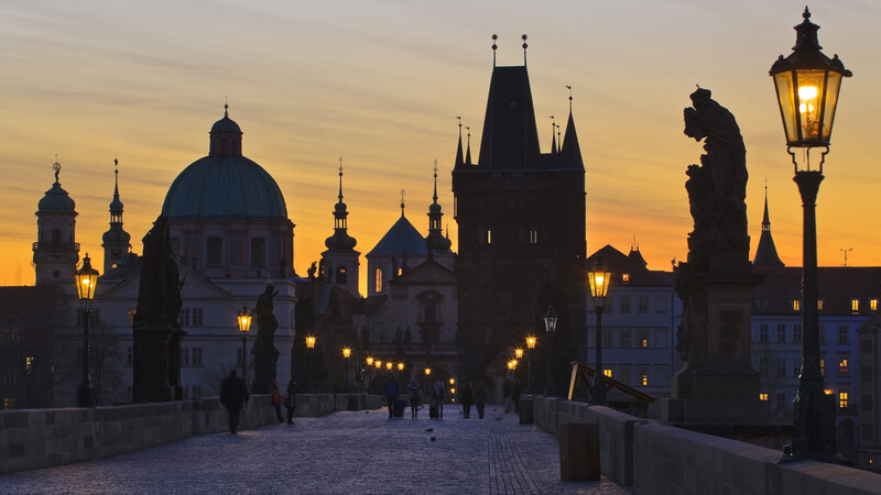 チャペック ロボット R U R が発表されてから100年 キラーロボットも予言していた 佐藤仁 個人 Yahoo ニュース チャペック ロボット R U R が発表されてから100年 キラーロボットも予言していた 佐藤仁 個人 Yahoo ニュース