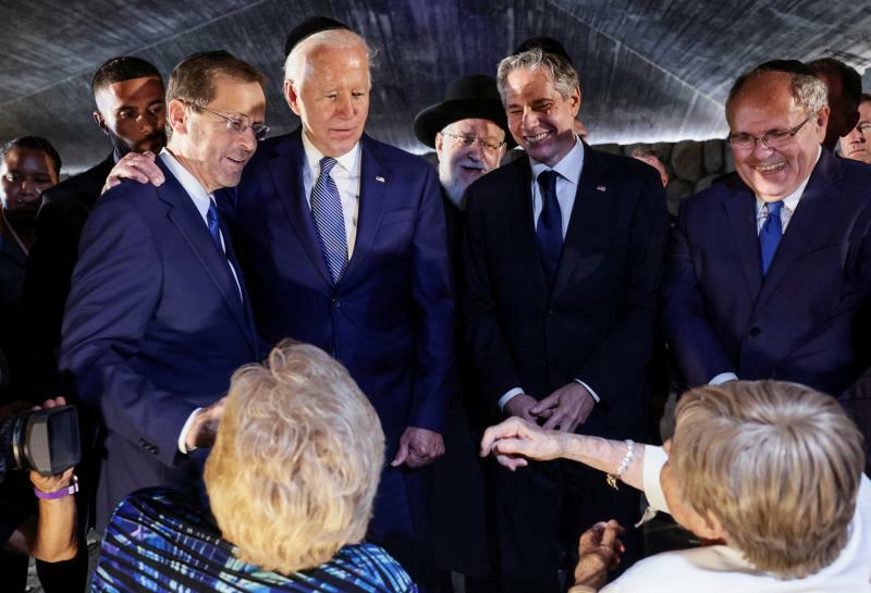米バイデン大統領とエルサレムのヤド・ヴァシェムを訪問するブリンケン国務長官