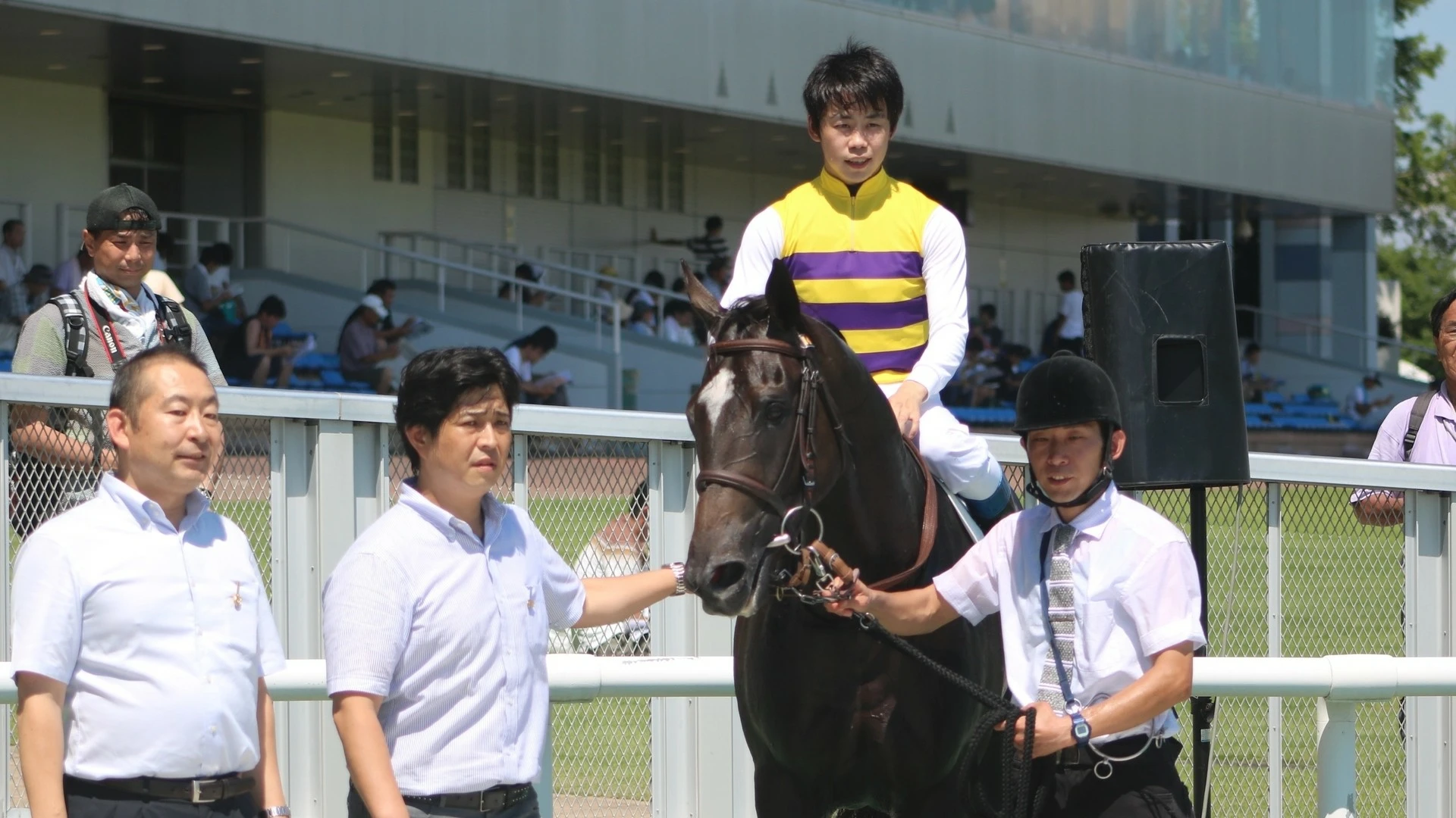 アーモンドアイを唯一破った馬の現在と関係者の想い（平松さとし