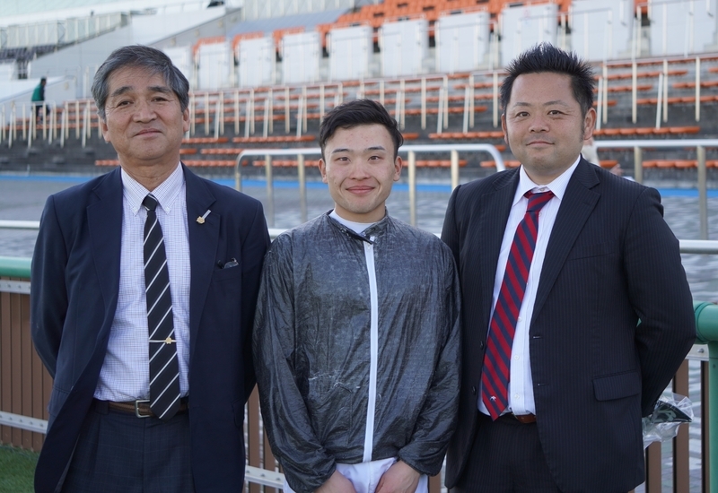 左から小桧山師、山田、青木師