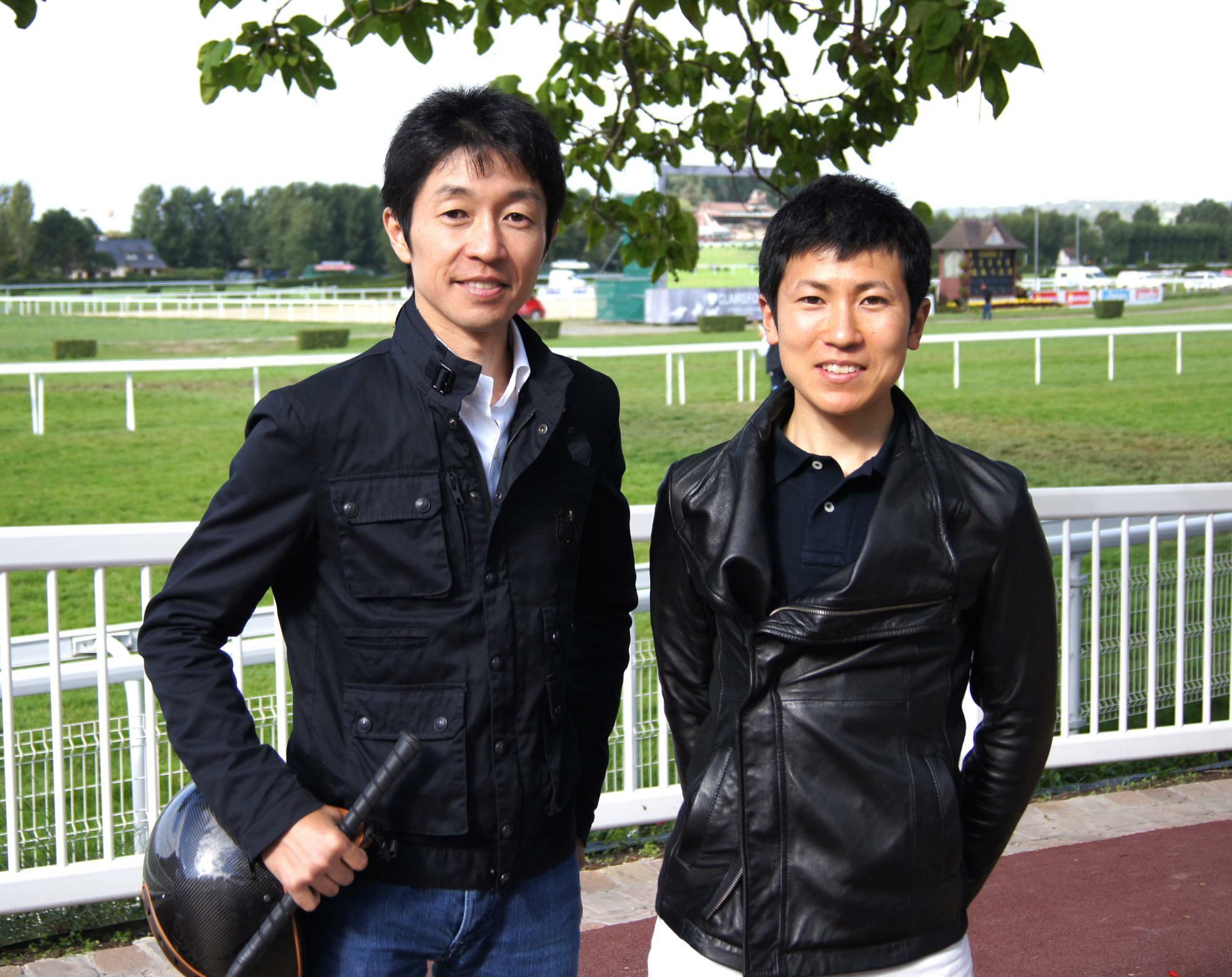 2011年、フランスでの武豊騎手（左）と田中博康騎手（現調教師）