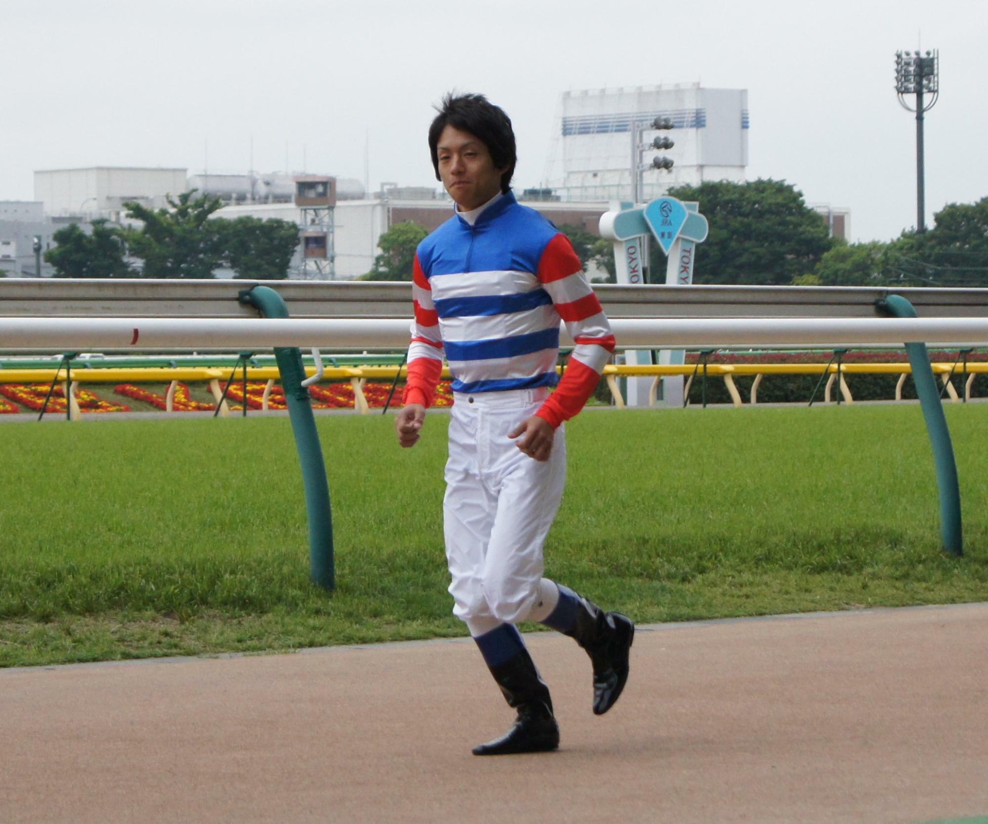 2010年ダービー初騎乗時の騎乗騎手紹介での浜中俊騎手