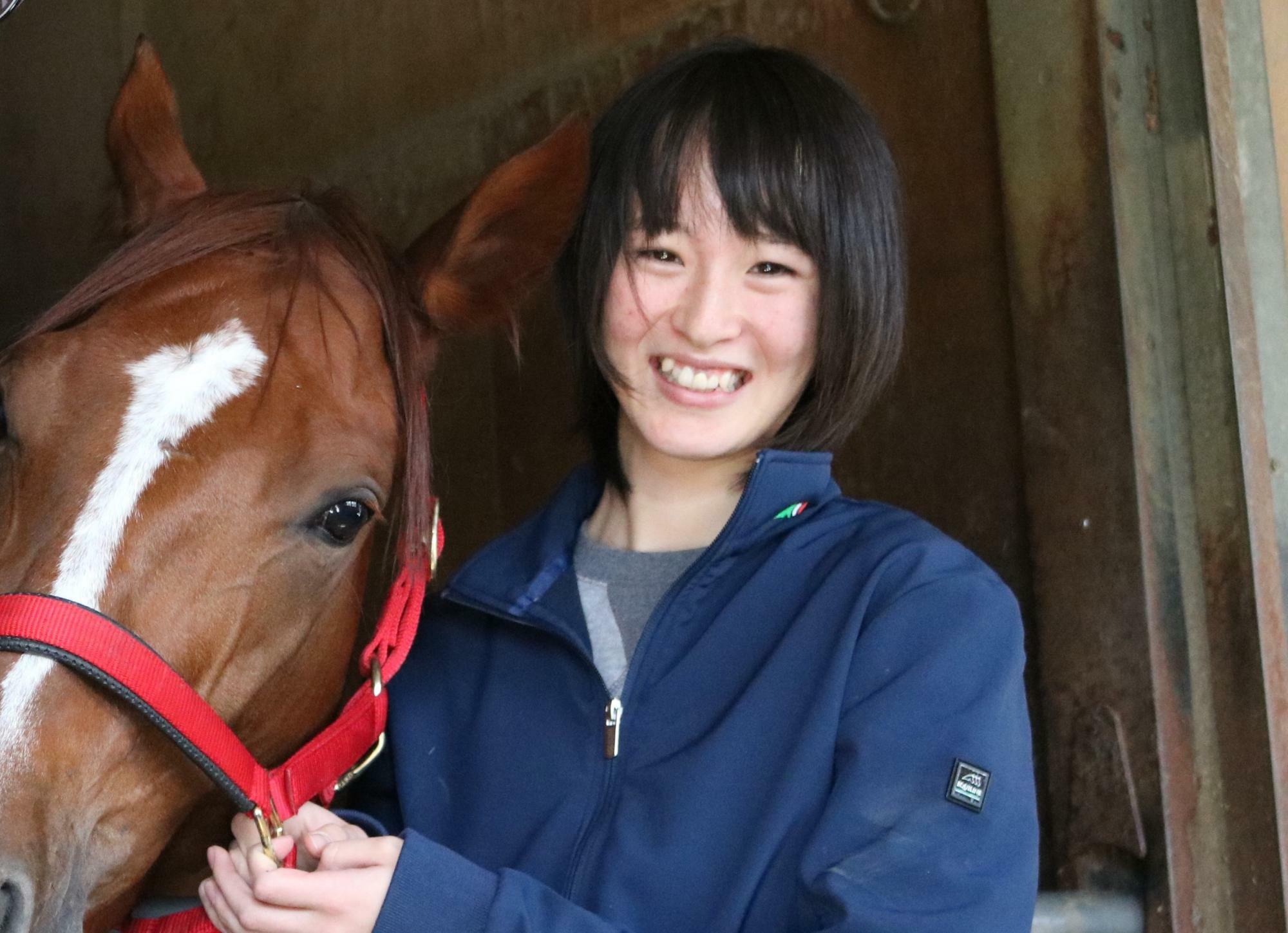 デビューしたばかりの頃の藤田菜七子元騎手