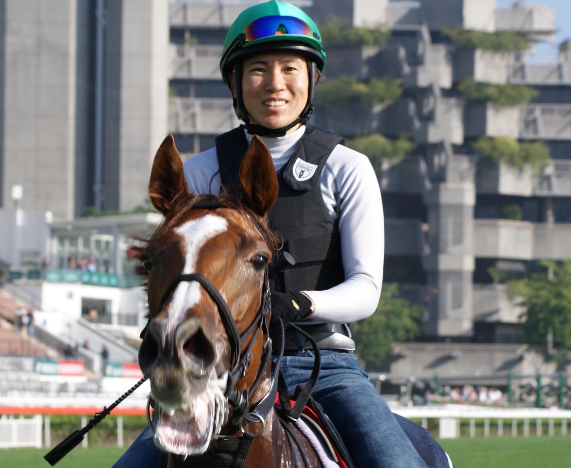 クィーンスプマンテと田中博康騎手（当時）