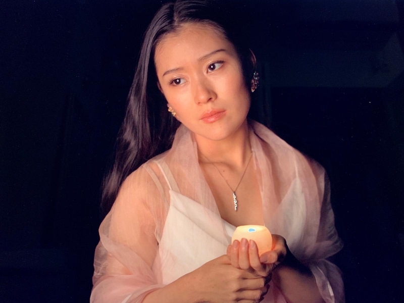 本田さんの娘さんは、 HANAというアーティスト名でシンガーソングライターとして活動中 (写真提供/アイウエオフィス)