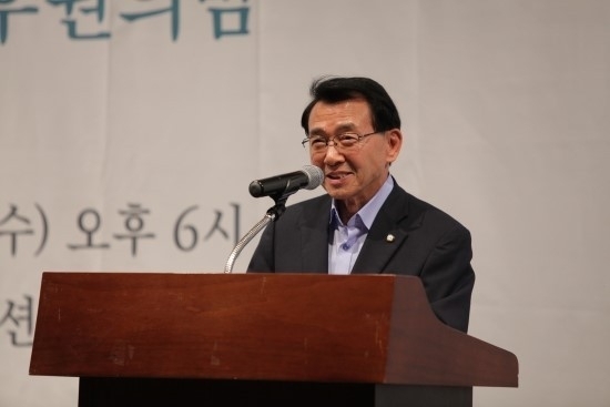 共に民主党の沈在権議員。韓国における在日コリアンの権利拡大にも熱心だ。写真は同議員HPより引用。