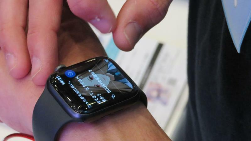 こちらは5次元ブースに出展されていた、Apple Watchを使用してプレイヤーの歩数とも連動する、驚愕のアイデアを導入したノベルゲーム