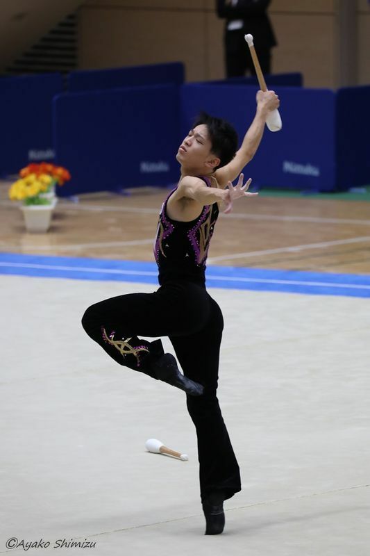 男子新体操 Japanで見せた 3位争いの4選手が見せた 0 350差 の激戦 椎名桂子 個人 Yahoo ニュース