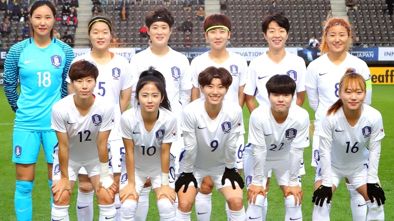 Inac神戸入りも決定 一部で サッカー界のアン シネ との声もあるイ ミナとはどんな選手 慎武宏 個人 Yahoo ニュース Inac神戸入りも決定 一部で サッカー界のアン シネ との声もあるイ ミナとはどんな選手 慎武宏 個人 Yahoo ニュース