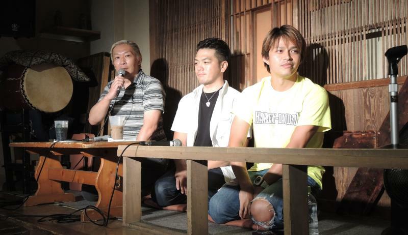 「当事者の会」左から石丸さん、大島さん、中村さん（筆者撮影）