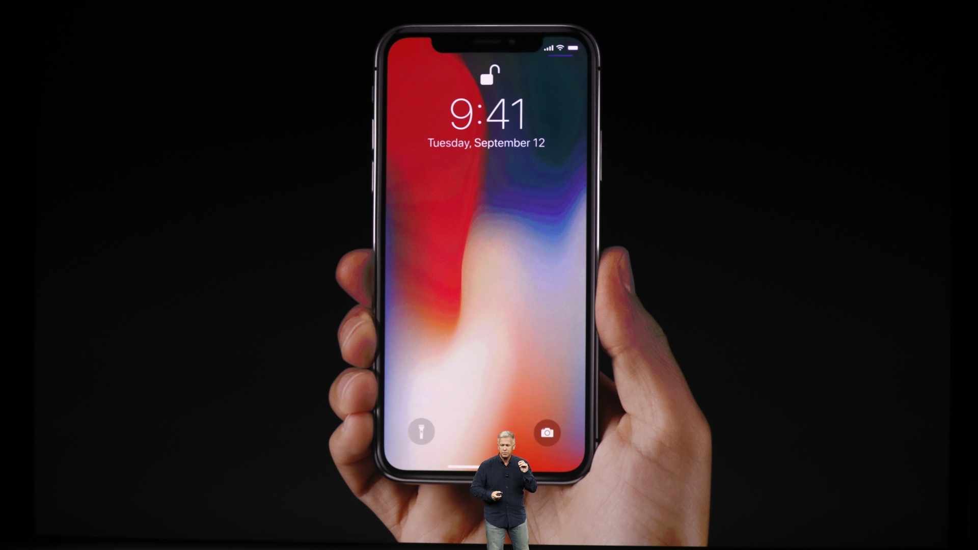 iPhone Xの値段、ドコモ・au・ソフトバンク出揃う。予約は10月27日から