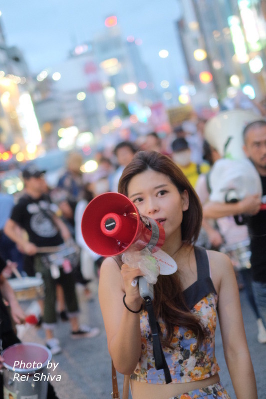 23日にSEALDｓ主催で都内で行われたデモ　撮影：志葉玲