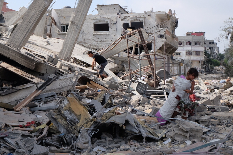 破壊されたガザの住宅地。2014年の攻撃では民間人にも大きな被害が。筆者撮影