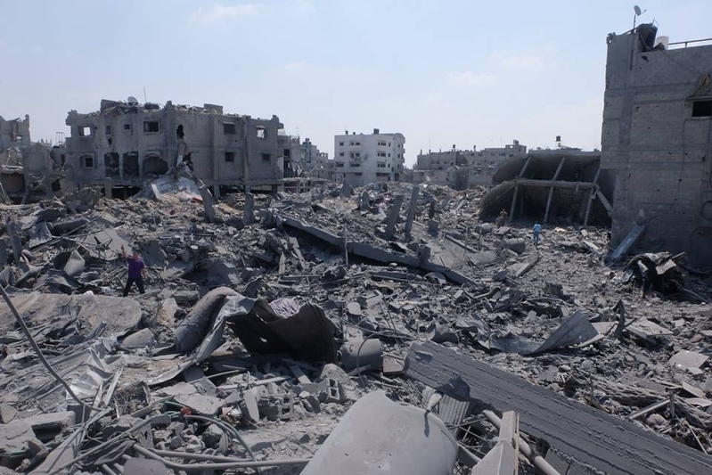 破壊されたガザ市の住宅地（2014年、筆者撮影）