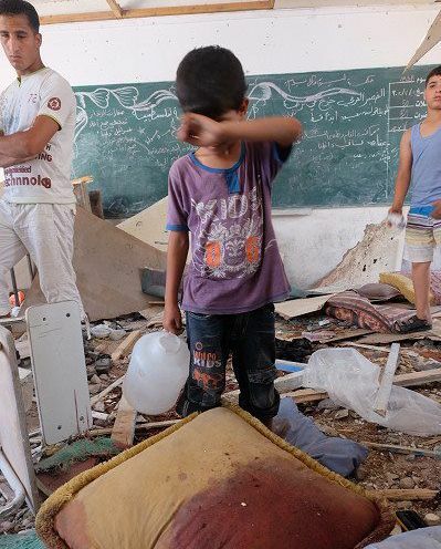 イスラエル軍に攻撃された学校にて筆者撮影　無断使用禁止